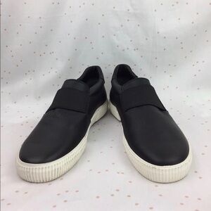 Vince Corbin Slip-On Sneaker sz 11